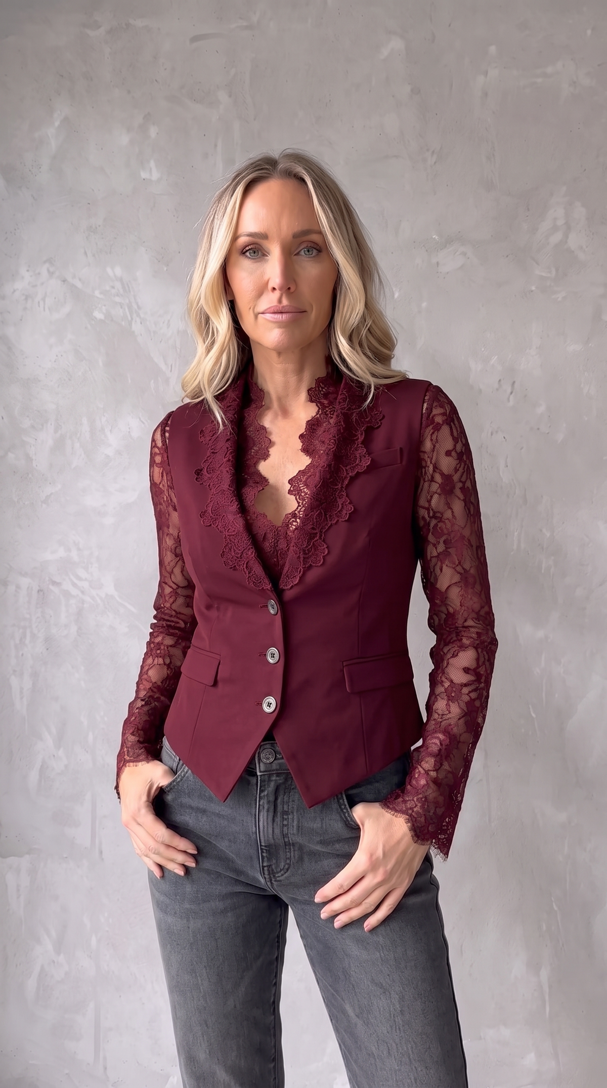 Valeria | Chaqueta de encaje