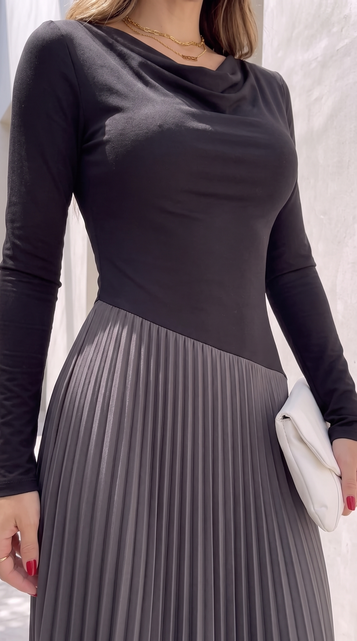 Aura | Vestido de falda plisada
